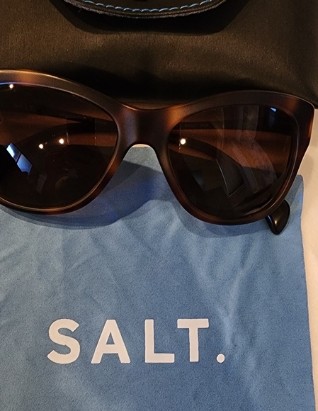 SALT. Polarized Sunglasses, Tortise - Picture 1 of 5